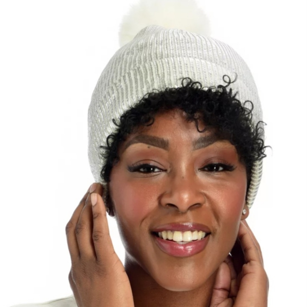 New Muse Royale Knit Metallic Foil Pom Pom Beanie.